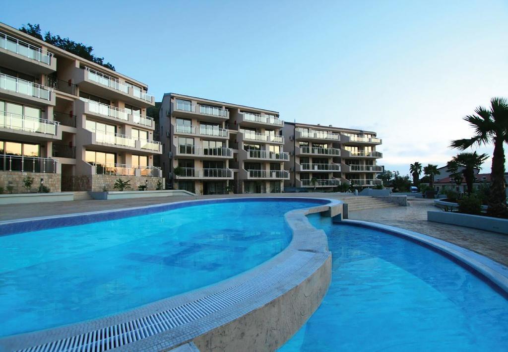 Montetrest Apartments Sveti Stefan Buitenkant foto